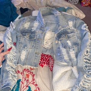 It’s in good condition. It is a small but fits like extra small so be aware!